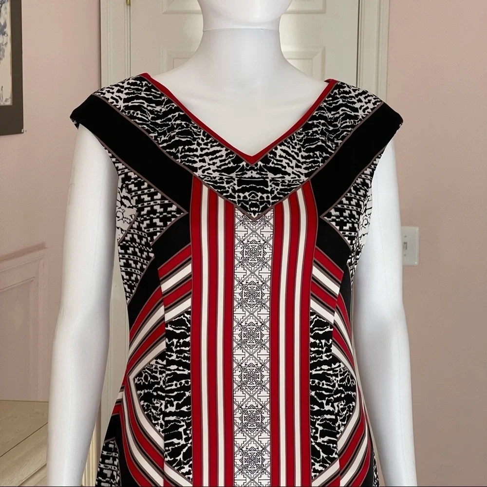 Maggy L Women’s Sleeveless V-neck Geometric Sheath  Midi Dress size 8 - Picture 4 of 14